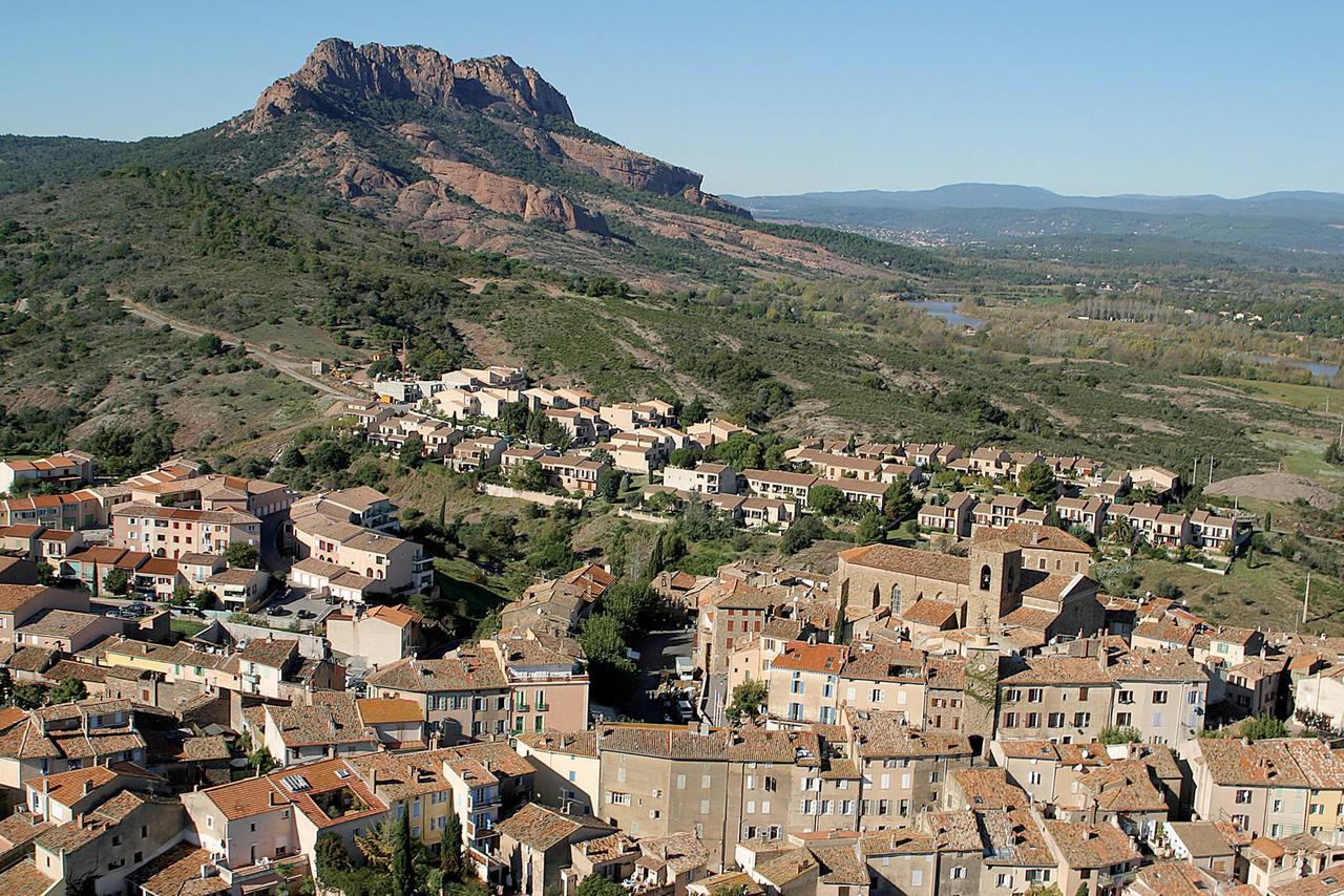 Le Cay Hotel Roquebrune-sur-Argens Exterior photo